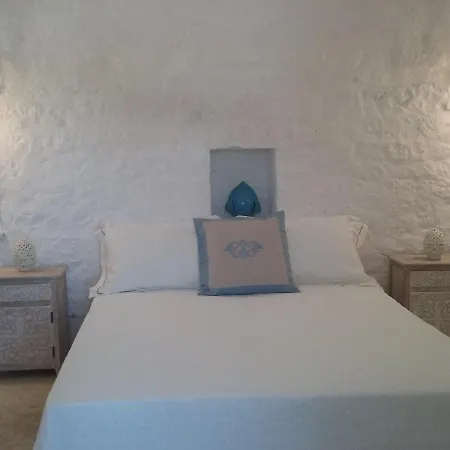 Trullitria Πανσιόν 4*